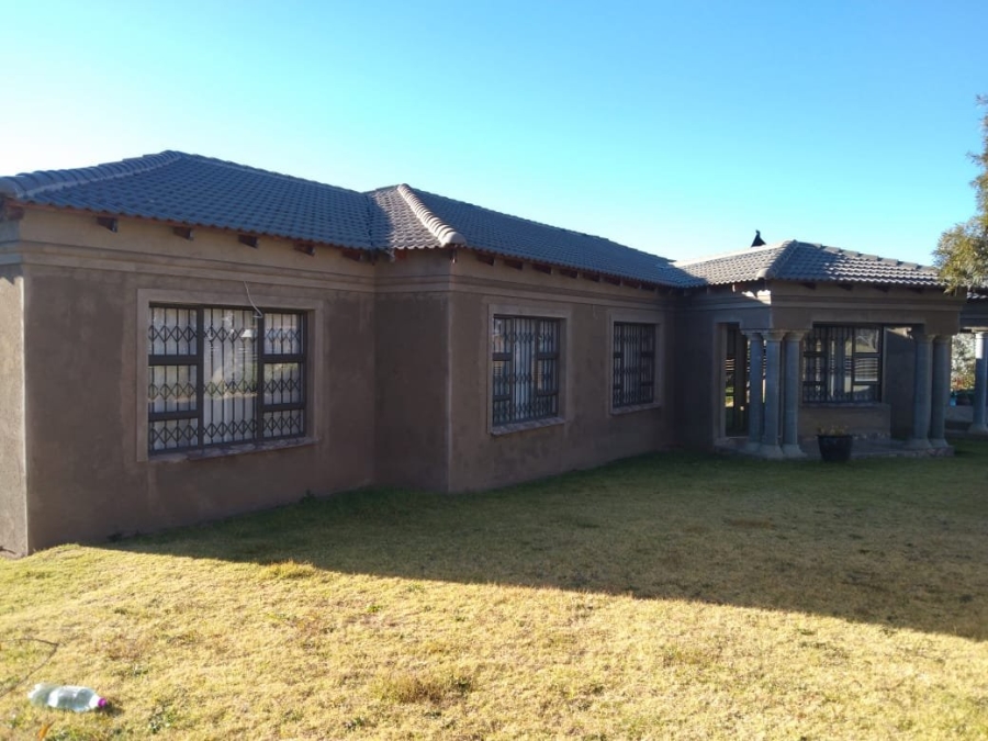 5 Bedroom Property for Sale in Kestell Free State